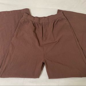 brown linen trousers